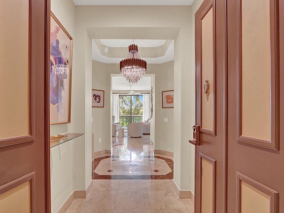 5th image of 3610 Gardens Parkway #202a
