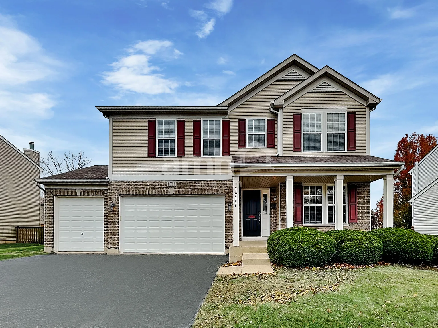 4 bed, 2.5 bath, 2799 sqft, $3,510 — Photo 1