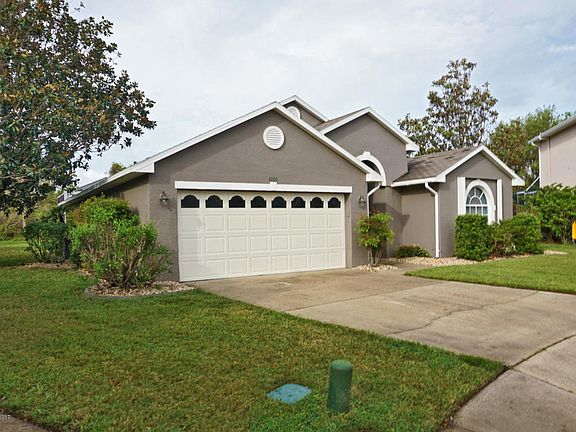 5th image of 1010 Rock Springs Dr