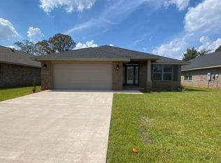 306 Keswick Ln, Crestview, FL 32536