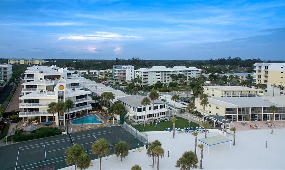 1st image of 1129 Seaside Dr #5
