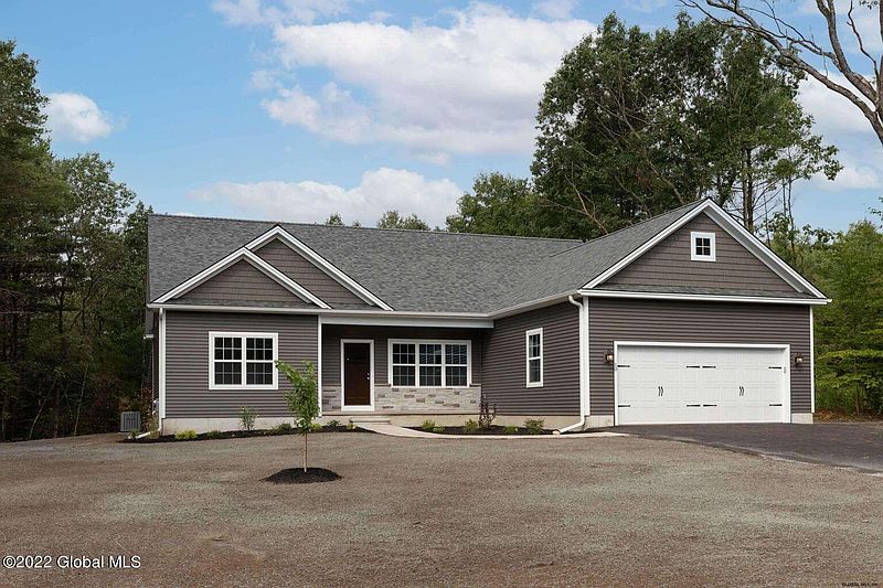 2nd image of 362 Ruggles Road