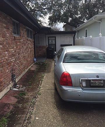 3rd image of 204 Spencer Ave