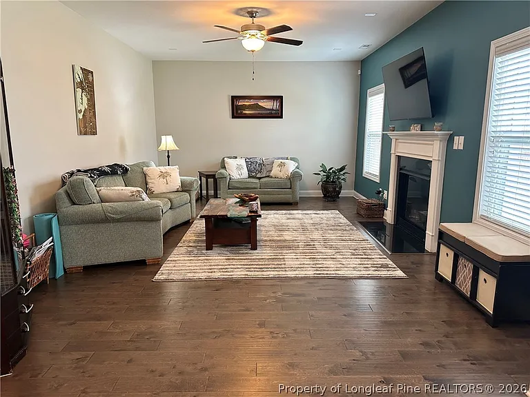 580 Stonebriar Ave — Photo 8