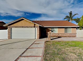 9600 Kiwi Ave, Fontana, CA 92335