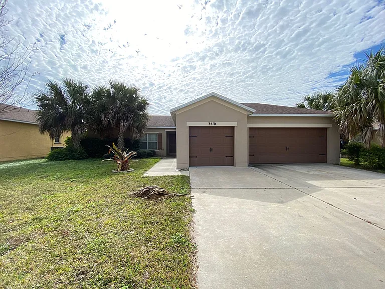 3510 Yacht Club Ct — Photo 17