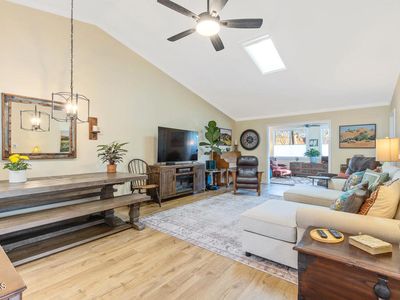 42113 Village 42, Camarillo, CA, 93012
