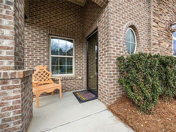 2nd image of 324 Olsen Dr