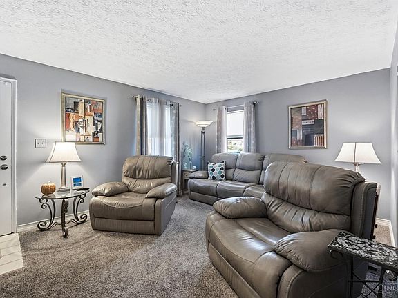 3rd image of 8378 Jackies Dr