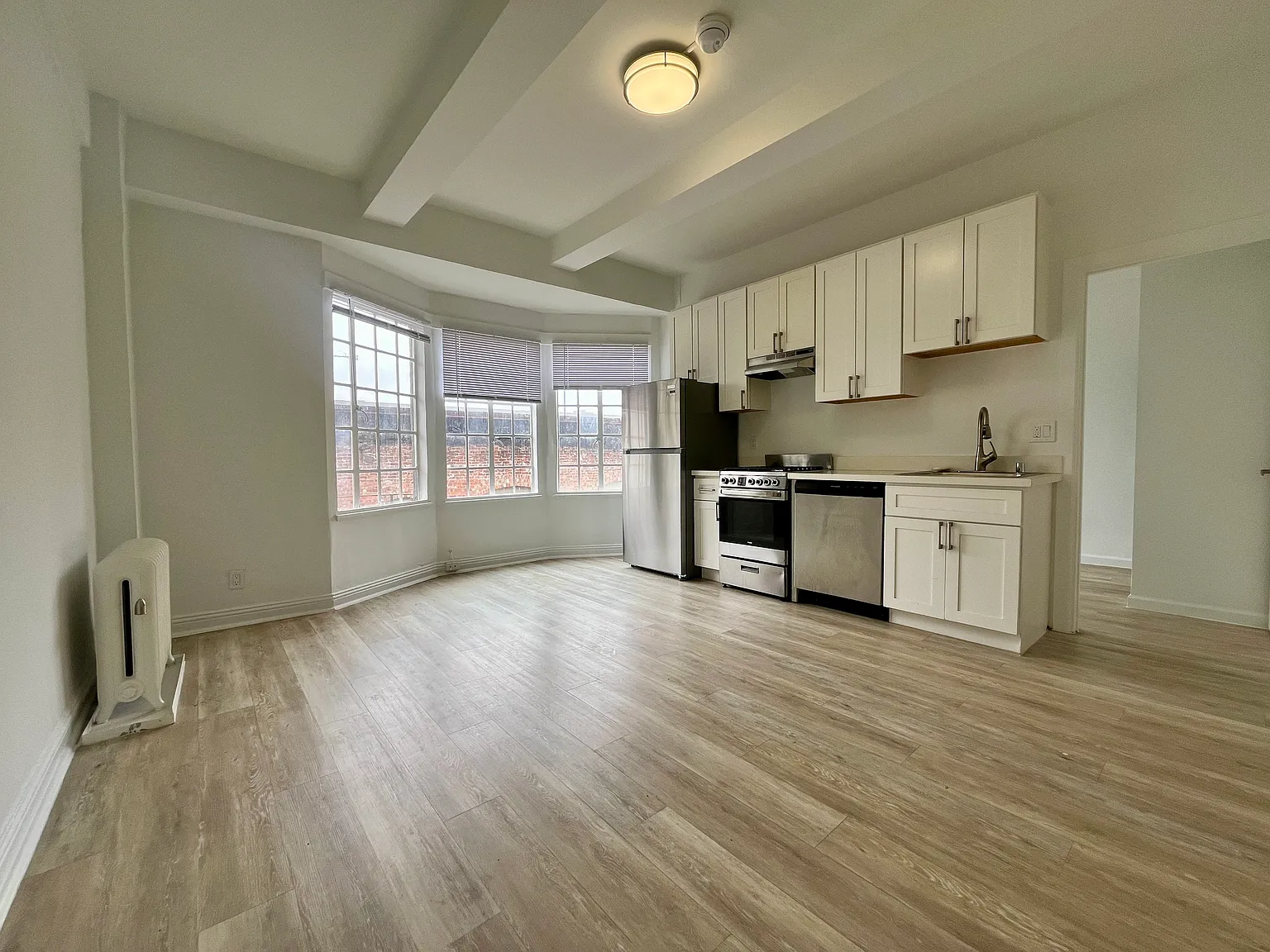 575 Ofarrell St — Photo 4
