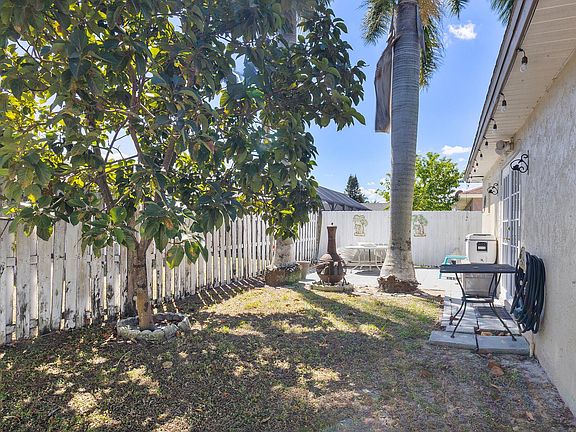 5th image of 10142 Boynton Place Circle