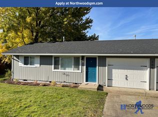 209 Elm St UNIT B, Phoenix, OR 97535