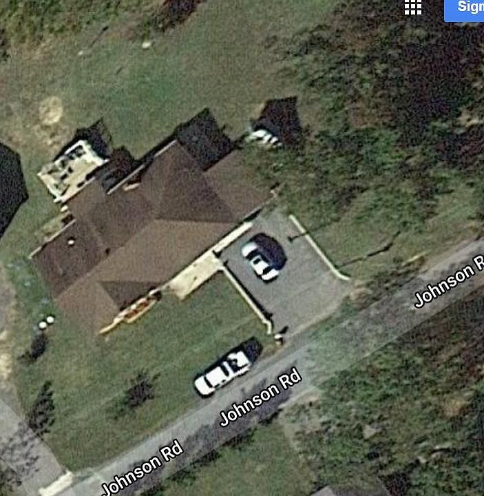 2nd image of 43363 Johnson Rd