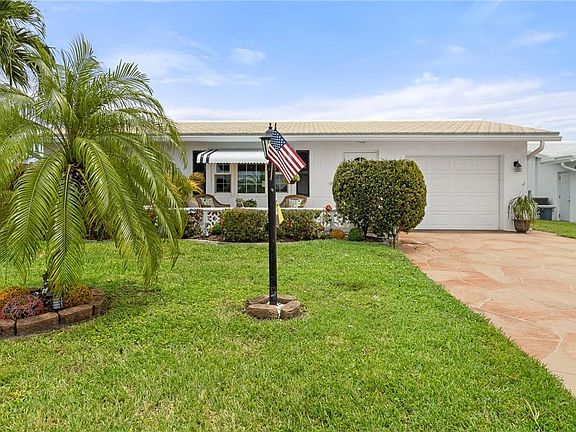5th image of 1213 SW 22nd Avenue
