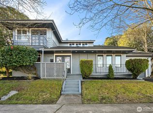 9277 Spear Place S, Seattle, WA 98118