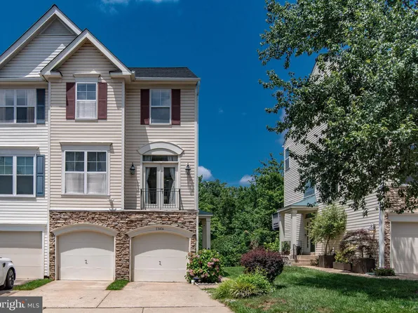 13416 Burrough Farm Dr, Herndon, VA 20171