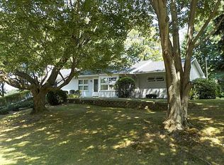 7586 McGill Rd, Harborcreek, PA 16421