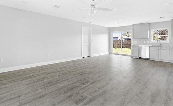 5th image of 3609 Academy Dr