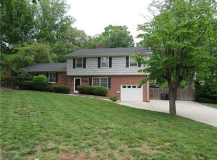 2911 Saint Claire Rd, Winston Salem, NC 27106