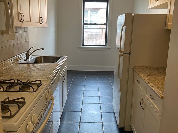 4th image of 42 Barker Ave APT 3H
