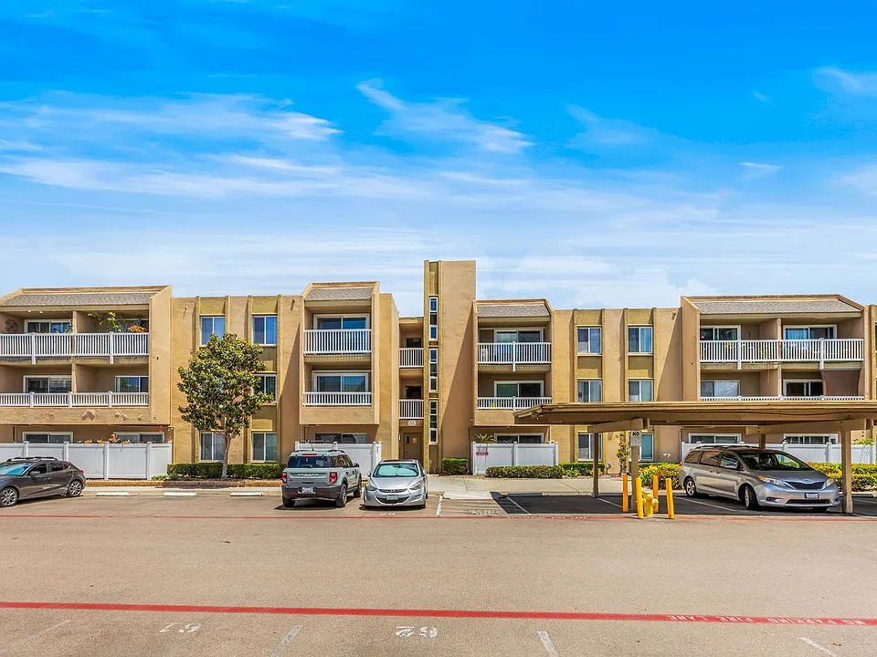 3030 Suncrest Dr #209