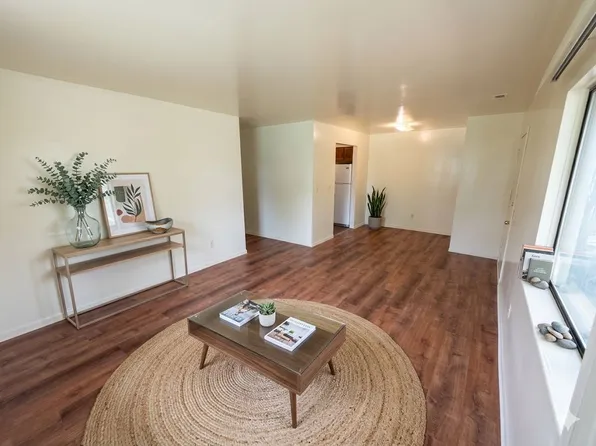 1509 Russell Ave #1, Lincoln Park, MI 48146