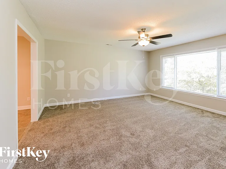 1045 High Ridge Rd — Photo 10