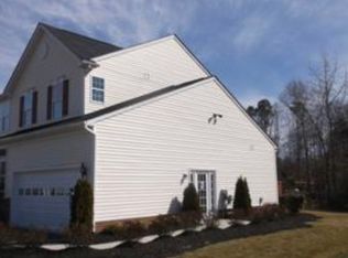 200 Taylor Farm Ln, Sandston, VA 23150
