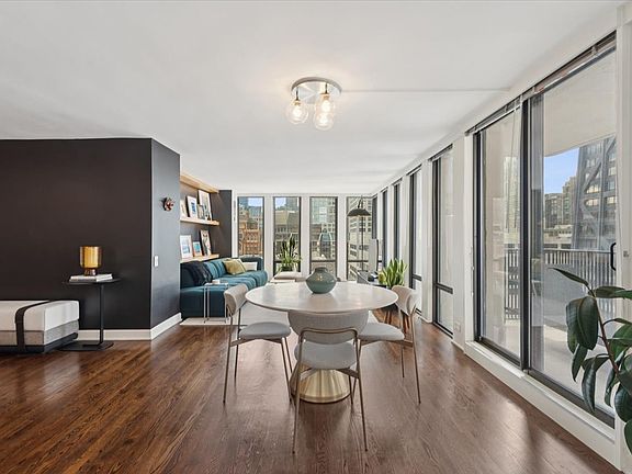 3rd image of 200 E Delaware Pl APT 24F