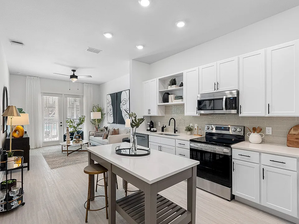 Evelyn City Lofts