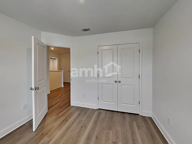 552 Hickory Pointe Loop — Photo 15