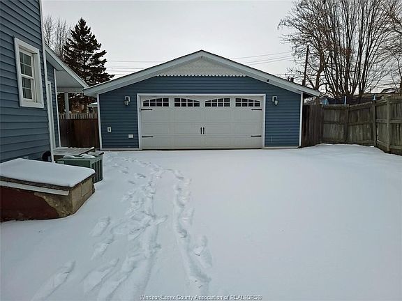 5th image of 30 Mill St E