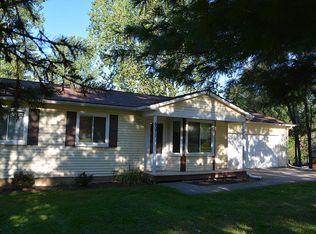 6071 N Bay Dr, Clarkston, MI 48346