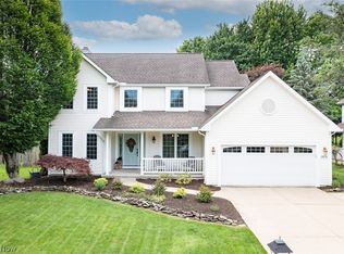3876 Royal Oak Dr, Brunswick, OH 44212