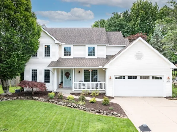3876 Royal Oak Dr, Brunswick, OH 44212