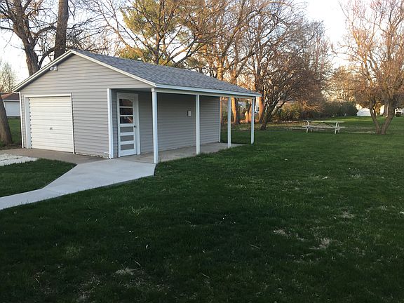5th image of 549 Franklin Ave