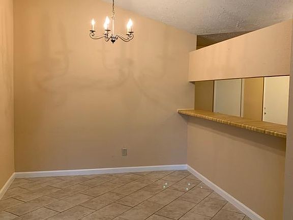 5th image of 3722 Gamlin Bend Dr