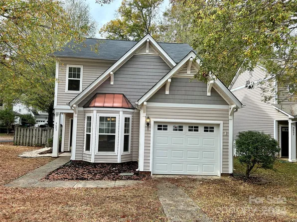 9603 Corbett Square Ln, Charlotte, NC 28214