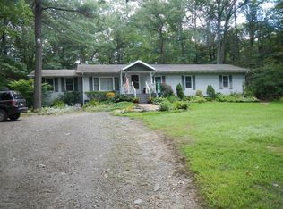 11 Fairview Dr, Hunlock Creek, PA 18621