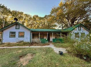 9611 Celia Berryhill Rd, Okmulgee, OK 74447