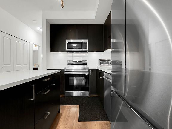 4th image of 15858 Fraser Hwy Unit 306