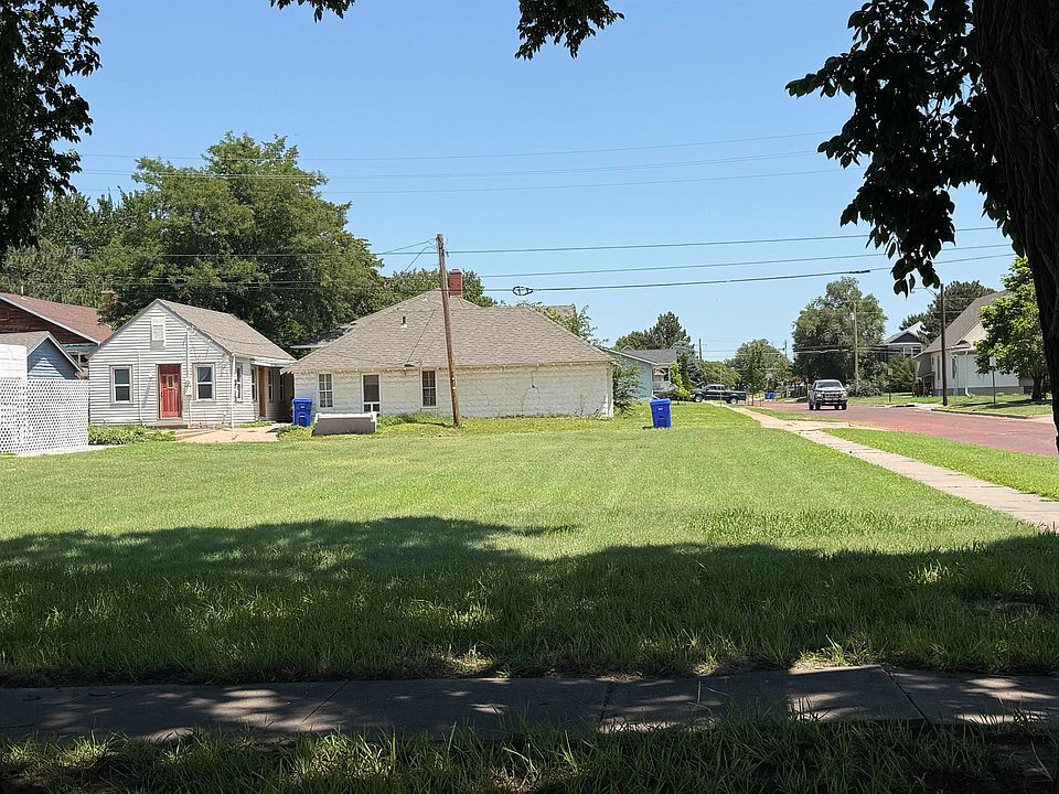 1st image of 0 E 15th St