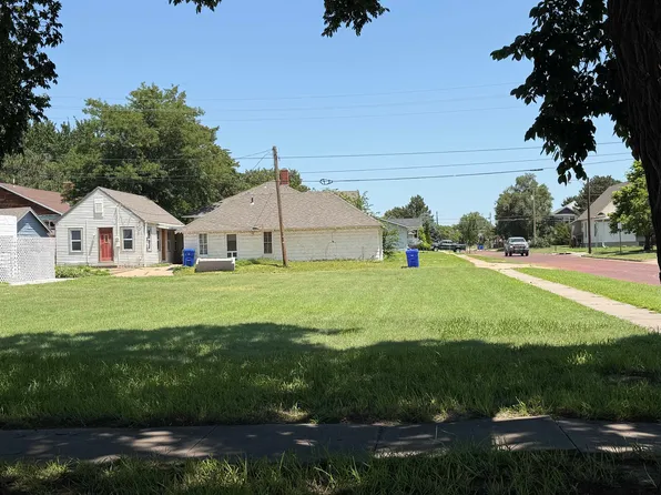 0 E 15th St, Hays, KS 67601