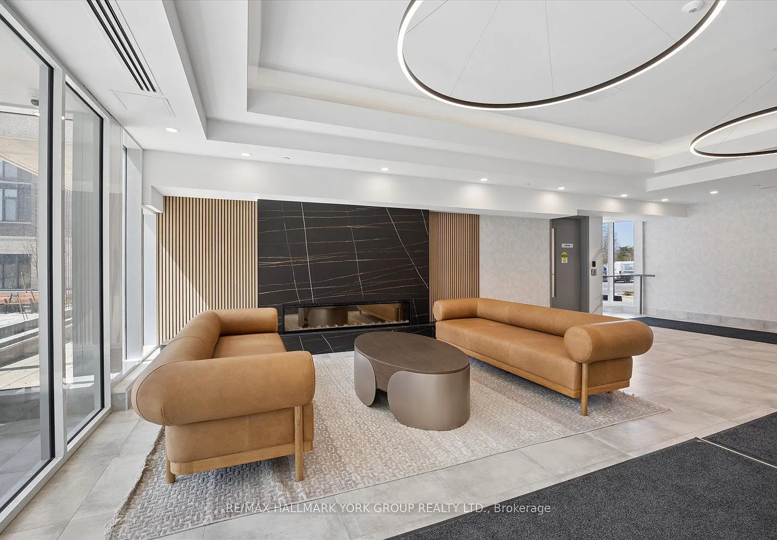 2 bed, $4,000 — Photo 3