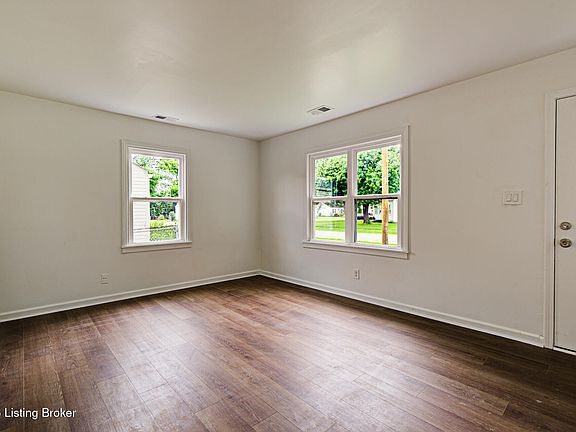 4th image of 1566 Loney Ln