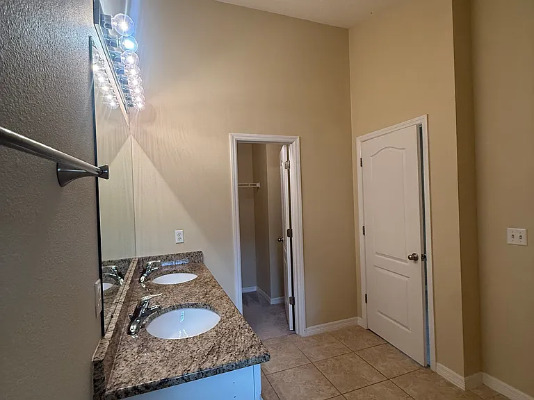 5721 Kingletsound Pl — Photo 27