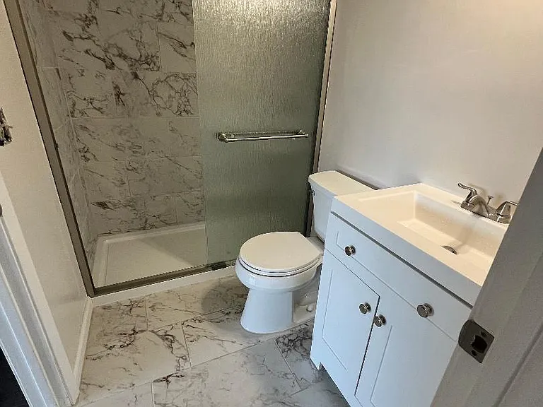 13 Mashes Sands Rd — Photo 2