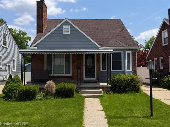 2990 Oakshire Ave, Berkley, MI 48072
