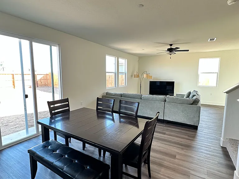 752 Stephanie Dr #2 — Photo 5