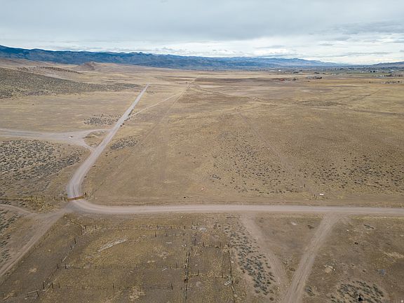 3rd image of 1850 W Prospector Rd